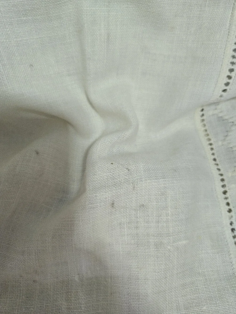 4/$15 Vintage Ivory Lace Placemat 12x18